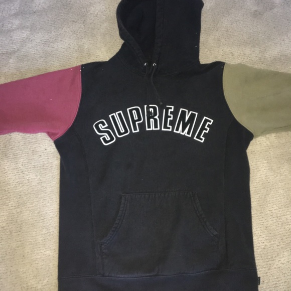 Supreme hoodie